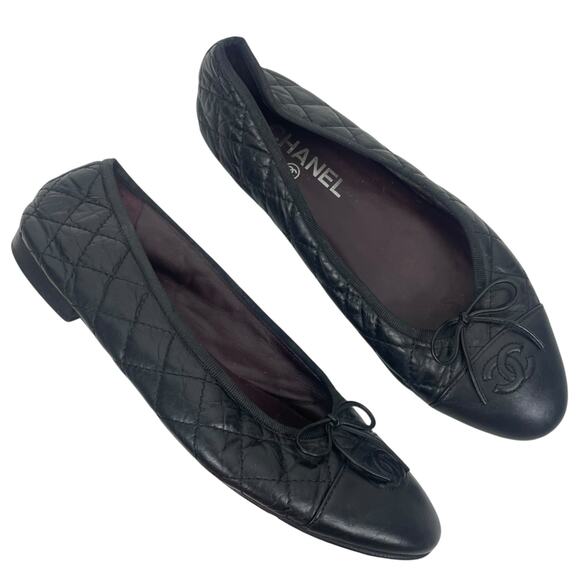 Chanel Cap Toe CC Logo Bow Quilted Leather Ballet Flats Black Size 40 - Picture 1 of 12